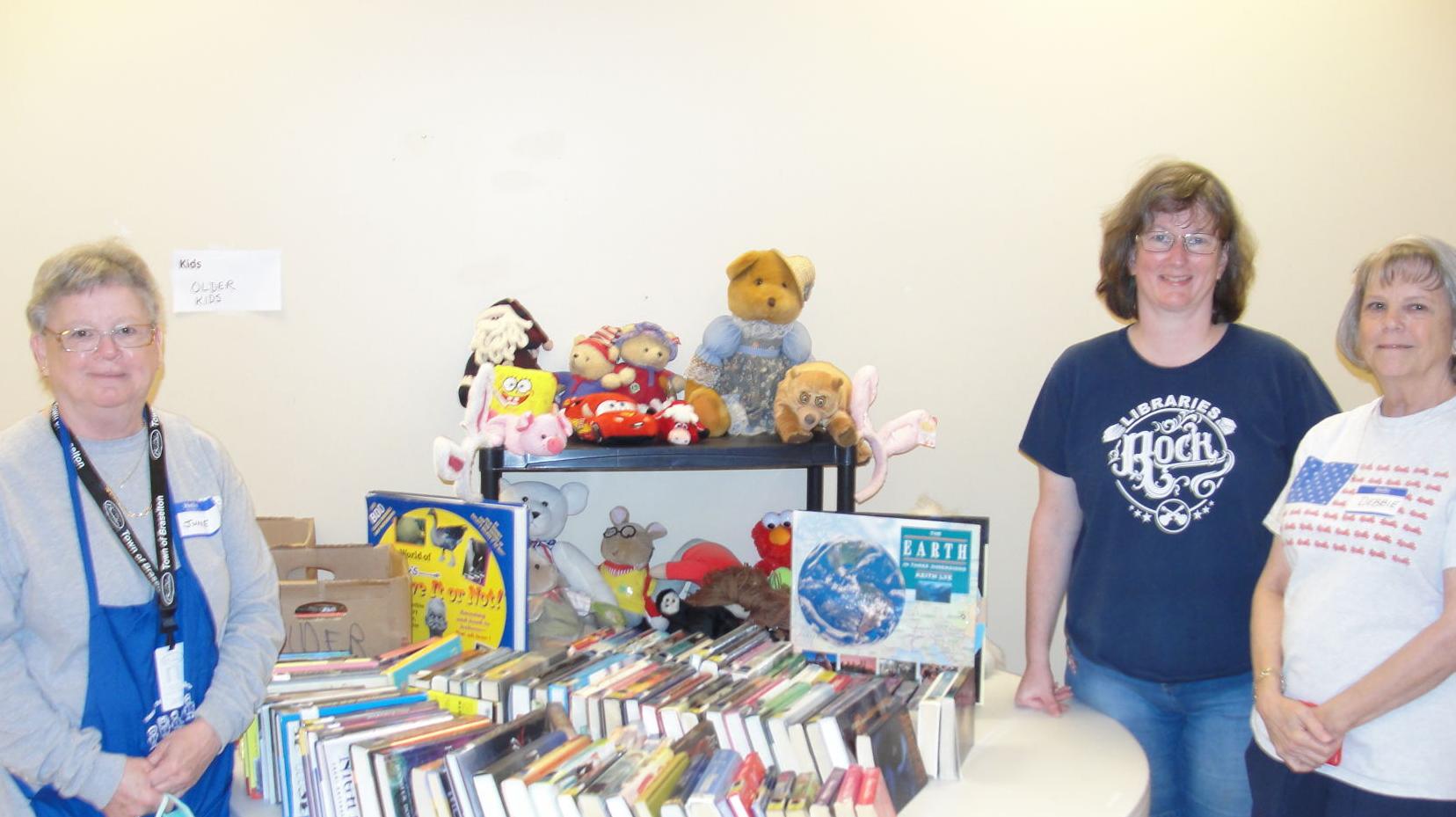 Library Friends hold book sale